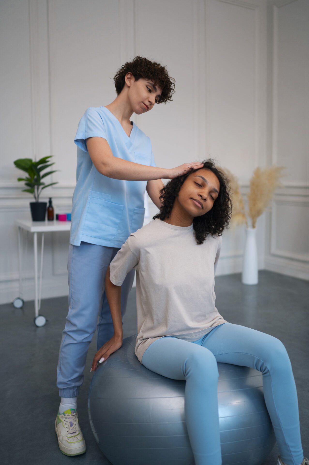 woman-rehabilitation-center-getting-treatment woman-rehabilitation-center-getting-treatment